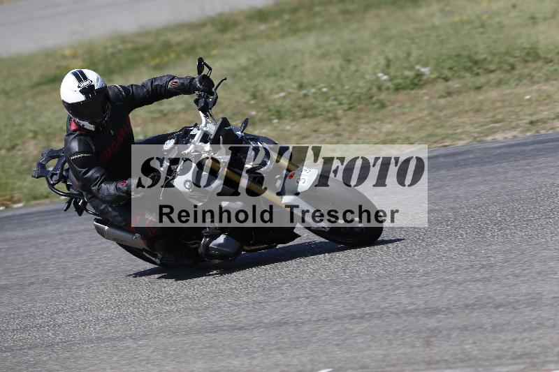 /17 27.05.2026  FREERIDE TRAINING ADR/Gruppe B/33